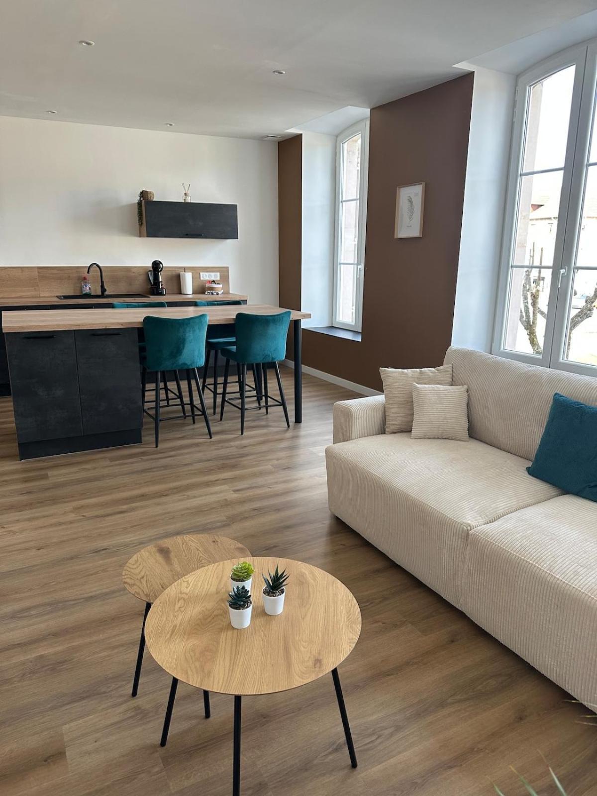 Appartement De La Gare Remiremont Ngoại thất bức ảnh
